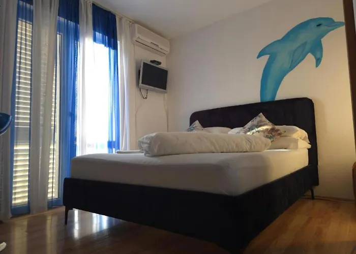 Peaceful With Style - Classic Apartman