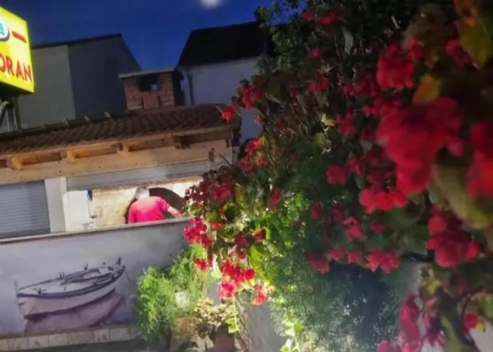 Peaceful With Style - Classic Trogir